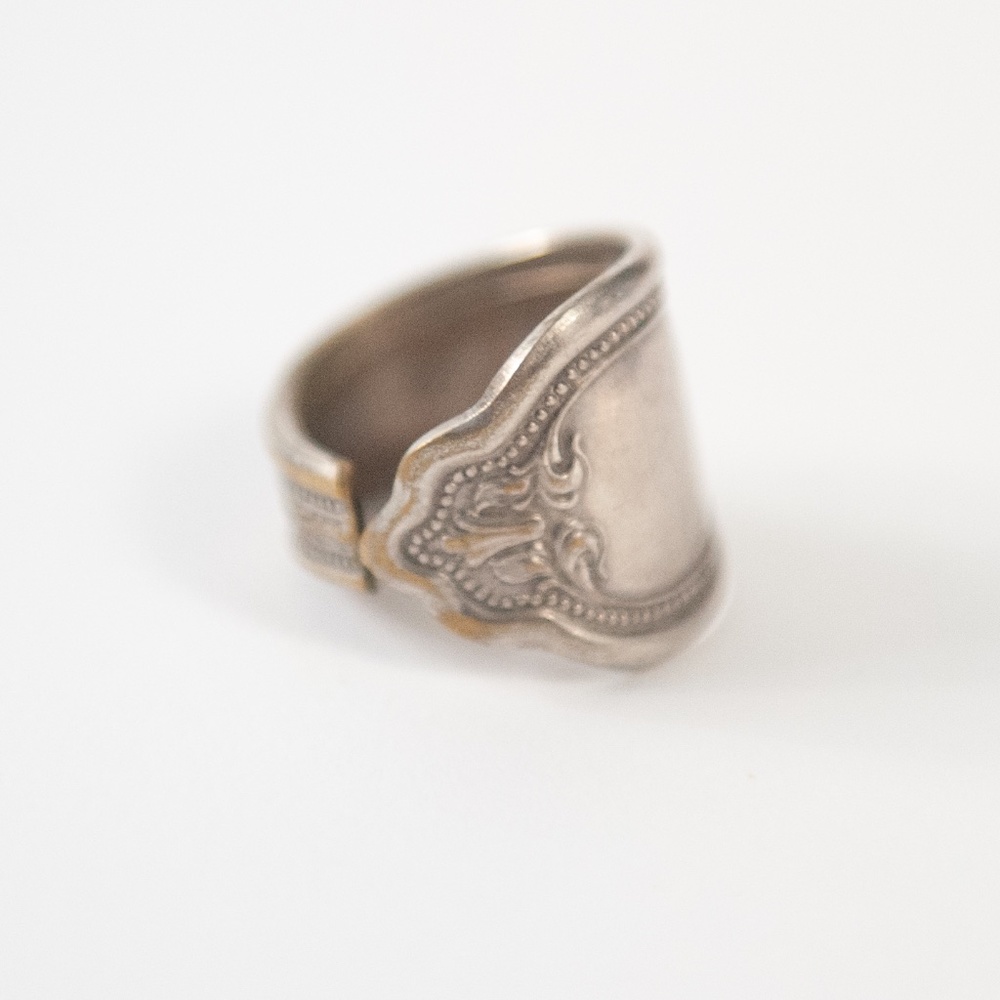 Vintage Y2K Spoon Ring | Handmade 2000s Silver Tone Size 8